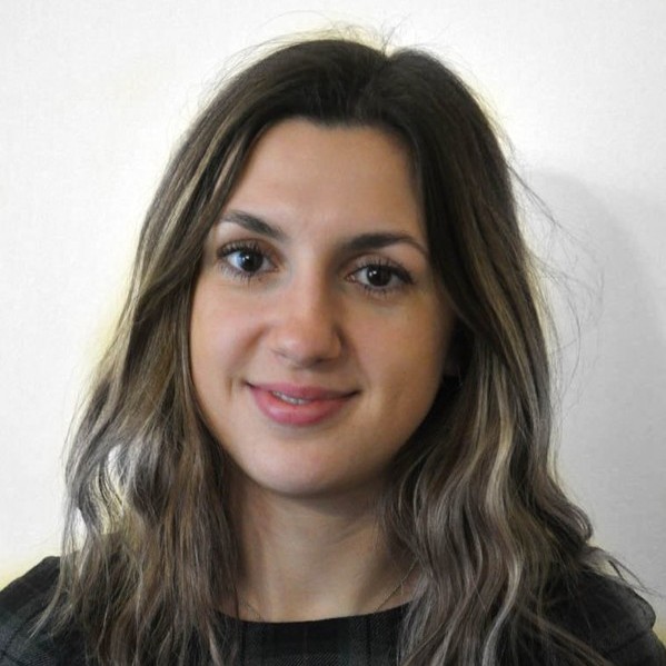 Dr. Maja Danovska